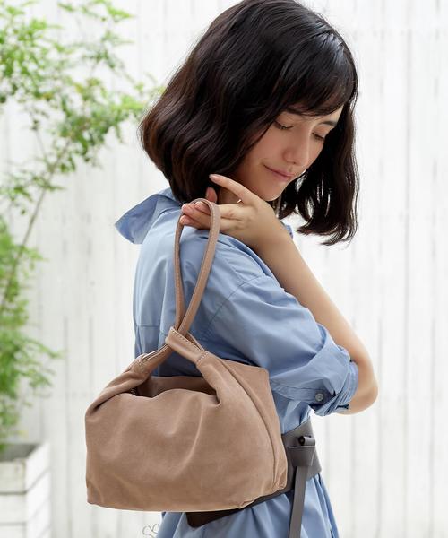 green label relaxing（グリーンレーベルリラクシング）の「[別注]LAURA DI MAGGIO KC ワンハンドルバッグ ◆（トートバッグ・レディース・ホワイト/ブラック/ベージュ・FREE）」の3枚目の写真
