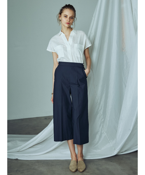 MYSELF ABAHOUSE（マイセルフアバハウス）の「コットンリネン抜き襟シャツ（シャツ/ブラウス・レディース・オフホワイト/ベージュ/カーキ・FREE）」の8枚目の写真