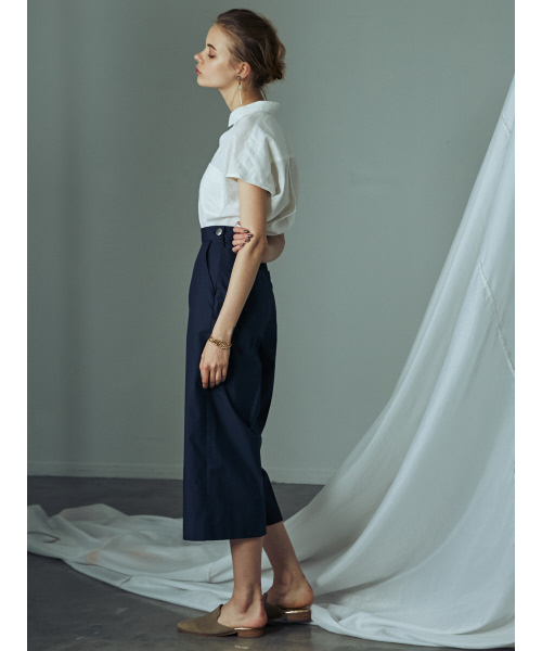 MYSELF ABAHOUSE（マイセルフアバハウス）の「コットンリネン抜き襟シャツ（シャツ/ブラウス・レディース・オフホワイト/ベージュ/カーキ・FREE）」の12枚目の写真