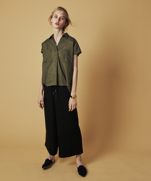 MYSELF ABAHOUSE（マイセルフアバハウス）の「コットンリネン抜き襟シャツ（シャツ/ブラウス・レディース・オフホワイト/ベージュ/カーキ・FREE）」の22枚目の写真
