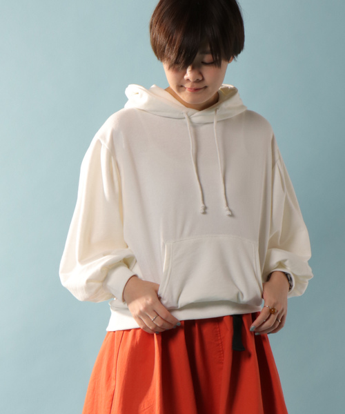 notch.（ノッチ）の「ボリュームスリーブパーカー                （パーカー・レディース・ネイビー/グレー/オフホワイト・M）」の14枚目の写真