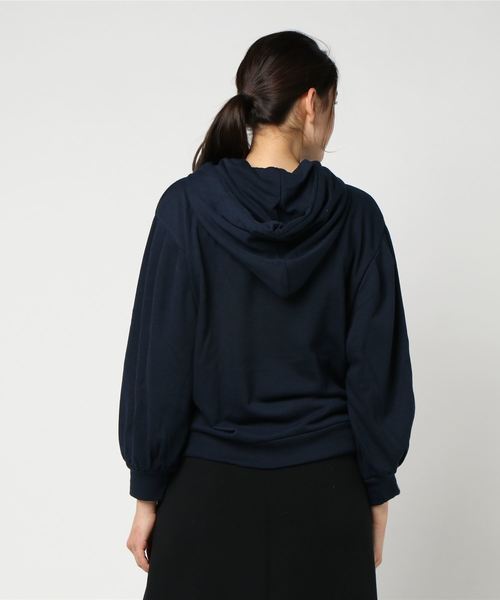 notch.（ノッチ）の「ボリュームスリーブパーカー                （パーカー・レディース・ネイビー/グレー/オフホワイト・M）」の4枚目の写真