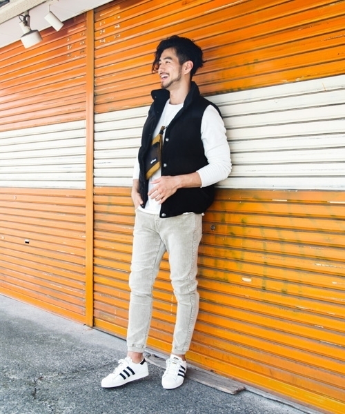 BAYFLOW（ベイフロー）の「パイルダウンベスト 18AW（ダウンベスト・メンズ・ブラック/ベージュ/インディゴブルー・SMALL/MEDIUM/LARGE）」の4枚目の写真