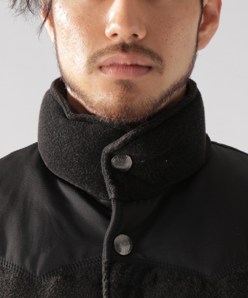 BAYFLOW（ベイフロー）の「パイルダウンベスト 18AW（ダウンベスト・メンズ・ブラック/ベージュ/インディゴブルー・SMALL/MEDIUM/LARGE）」の13枚目の写真