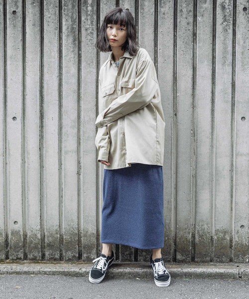 ROOPTOKYO（ループトウキョウ）の「CAL.Berries SANDY BEACH WALK MID SKIRT Made in USA（スカート・レディース・クリーム/ネイビー・S）」の2枚目の写真