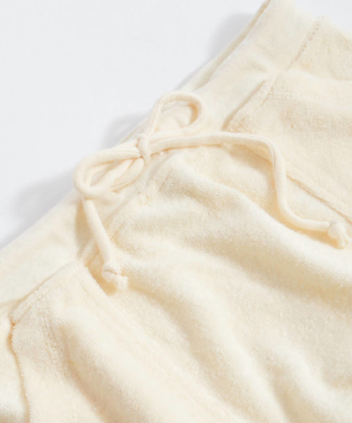 ROOPTOKYO（ループトウキョウ）の「CAL.Berries SANDY BEACH WALK MID SKIRT Made in USA（スカート・レディース・クリーム/ネイビー・S）」の11枚目の写真