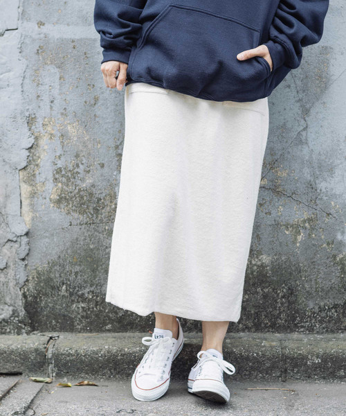ROOPTOKYO（ループトウキョウ）の「CAL.Berries SANDY BEACH WALK MID SKIRT Made in USA（スカート・レディース・クリーム/ネイビー・S）」の6枚目の写真