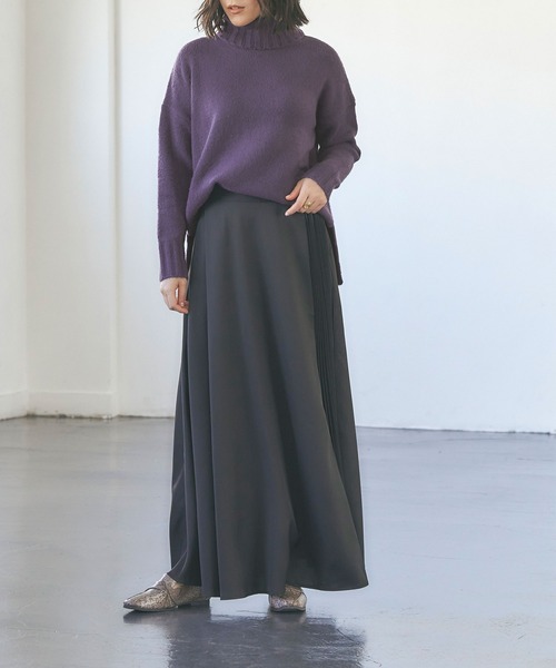 titivate（ティティベイト）の「ﾀｰﾄﾙふわっとﾀｯﾁﾆｯﾄ（ニット/セーター・レディース・ブラック/パープル/ブラウン/グリーン/杢グレー/チャコールグレー/ラベンダー/ライトベージュ/ライトパープル/ブルー/オフホワイト/イエロー・S/M/L）」の16枚目の写真