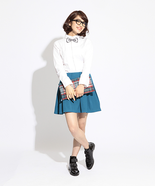 Ray BEAMS（レイビームス）の「SUPER THANKS×Ray BEAMS / 別注 13AW 蝶ネクタイシャツ（シャツ/ブラウス・レディース・ホワイト/ブラウン系その他・ONE SIZE）」の6枚目の写真