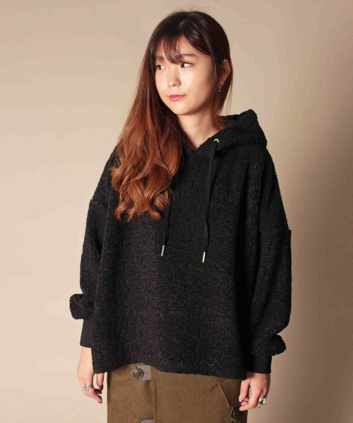 Uncut Bound（アンカットバウンド）の「Peacenik (ピースニック) Over Size Hoody オーバーサイズフーディー（パーカー・レディース・ブラック/ブラウン/オリーブ・FREE）」の2枚目の写真