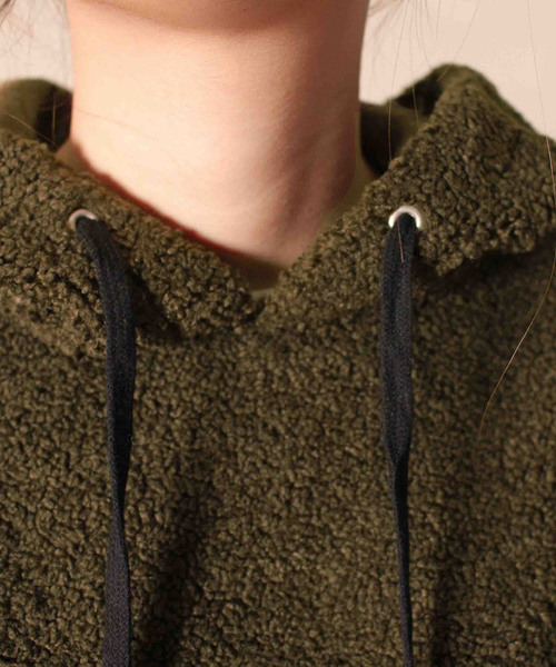 Uncut Bound（アンカットバウンド）の「Peacenik (ピースニック) Over Size Hoody オーバーサイズフーディー（パーカー・レディース・ブラック/ブラウン/オリーブ・FREE）」の5枚目の写真