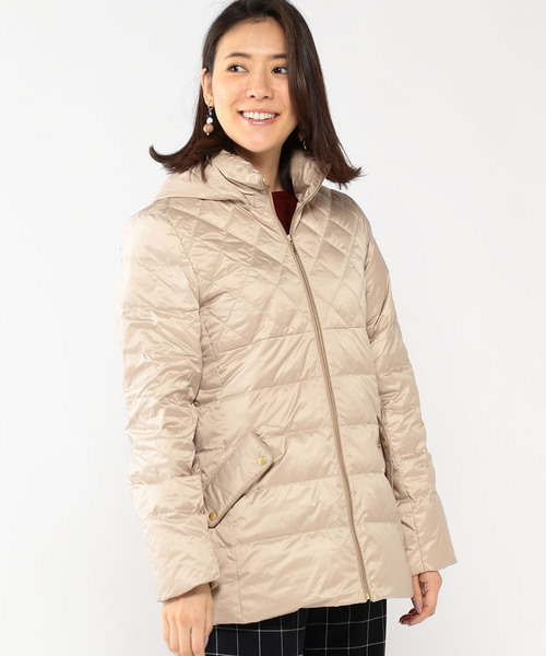 Petit Honfleur（プチオンフルール）の「はっ水ライトダウンコート（ダウンジャケット/コート・レディース・ベージュ/ネイビー/モカ・11号/9号/13号）」の12枚目の写真