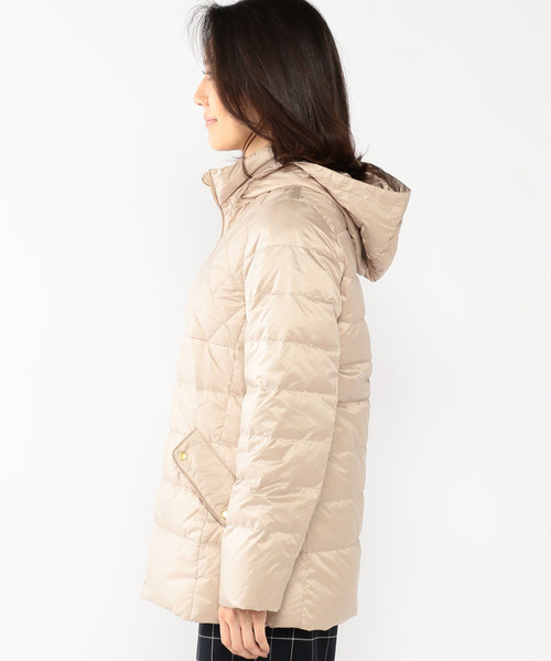Petit Honfleur（プチオンフルール）の「はっ水ライトダウンコート（ダウンジャケット/コート・レディース・ベージュ/ネイビー/モカ・11号/9号/13号）」の14枚目の写真