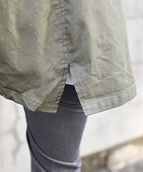 kutir(クティール)の「ビッグマウンテンパーカー(マウンテンパーカー・メンズ・ベージュ/ブラック/カーキ・MEDIUM/LARGE)」の20枚目の写真