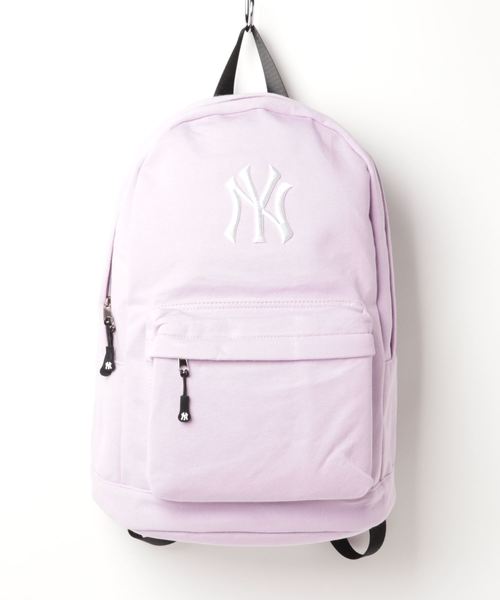 MLB(メジャーリーグベースボール)の「MLB (MAJOR LEAGUE BASEBALL) NEW YORK YANKEES NY スウェットデイパック(バックパック/リュック・レディース・ホワイト/ライトブルー/ブラック/パープル/ネイビー/グレー/ピンク/イエロー/ブルー/杢グレー/パープル系その他/トリコロール/スモークピンク・FREE)」の8枚目の写真