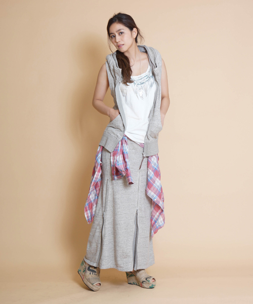 goa(ゴア)の「粗挽き杢 裏毛スライダースカート(スカート・レディース・グレー/モカ/ベージュ・FREE)」の17枚目の写真
