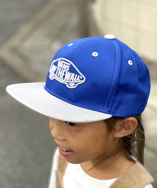 VANS(バンズ)の「VANS/ヴァンズ SK8OTW Emb. Boys Six Panel Cap(キャップ・キッズ・ネイビー/レッド/ブラック/ブルー/パープル/ブラック系その他・FREE)」の4枚目の写真