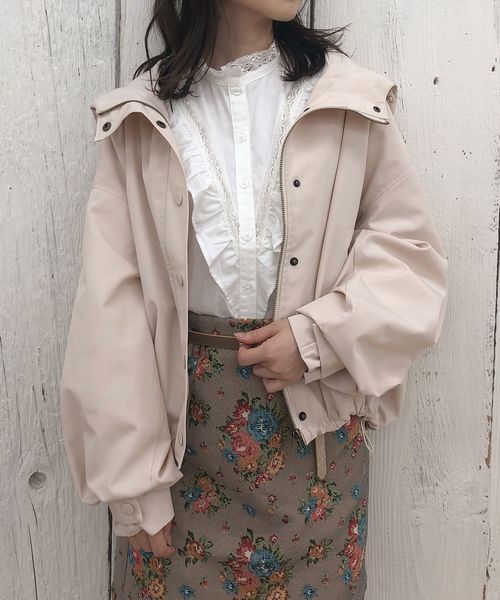 one after another NICE CLAUP（ワンアフターアナザーナイスクラップ）の「ボリューム袖マウンテンパーカー（マウンテンパーカー・レディース・アイボリー/ブラック/パープル系その他・FREE）」の15枚目の写真