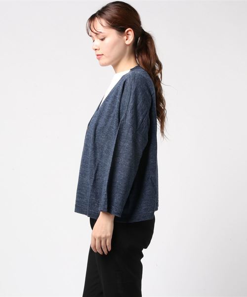 MashuKashu(マシュカシュ)の「Vネックカーディガン(カーディガン/ボレロ・レディース・ネイビー/オレンジ・フリー)」の3枚目の写真