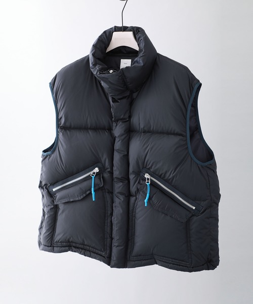 Name.(ネーム)の「【Name.】ナイロンシャンブレーダウンベスト/NMVE-19AW-001(ダウンベスト・メンズ・グレー/ネイビー・1)」の11枚目の写真