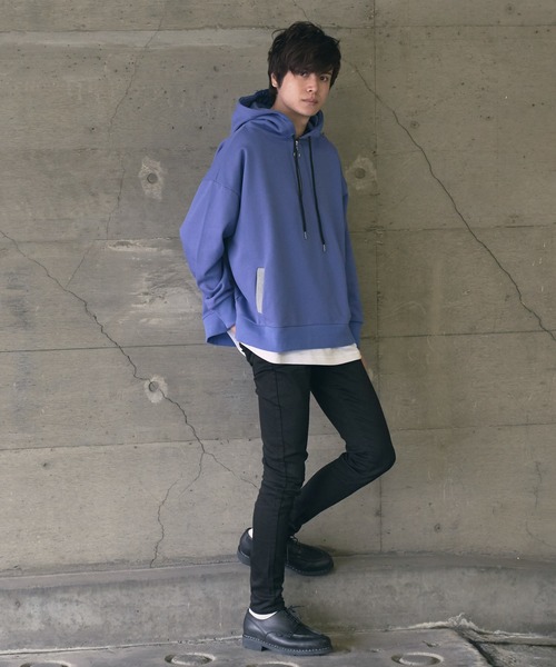 KUUUPY(クーピー)の「KUUUPY - ハーフジップパーカー(パーカー・メンズ・ブラック/ベージュ/ブルー・SMALL/MEDIUM/LARGE)」の14枚目の写真