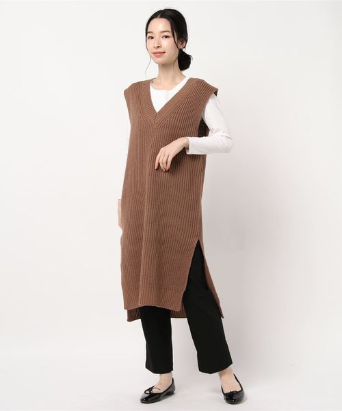 STYLEBLOCK(スタイルブロック)の「Vネックロングニットベストワンピース(ワンピース・レディース・ブラック/アイボリー/ブラウン系その他/ダークベージュ・M)」の3枚目の写真