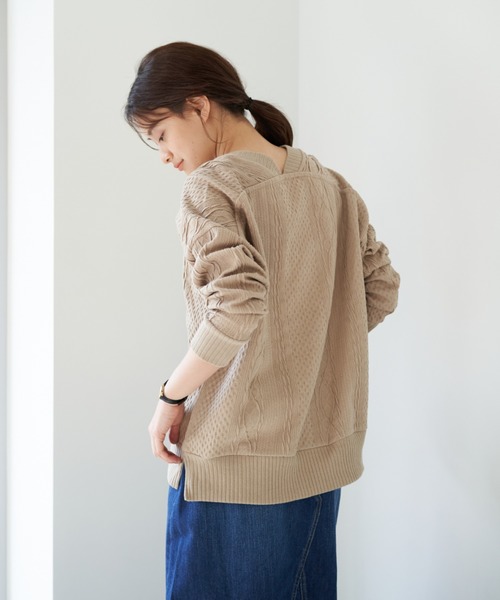 AMERICAN HOLIC(アメリカンホリック)の「両Vネックカットジャガードプルオーバー *(Tシャツ/カットソー・レディース・チャコールグレー/ベージュ/アイボリー・MEDIUM/LARGE)」の9枚目の写真