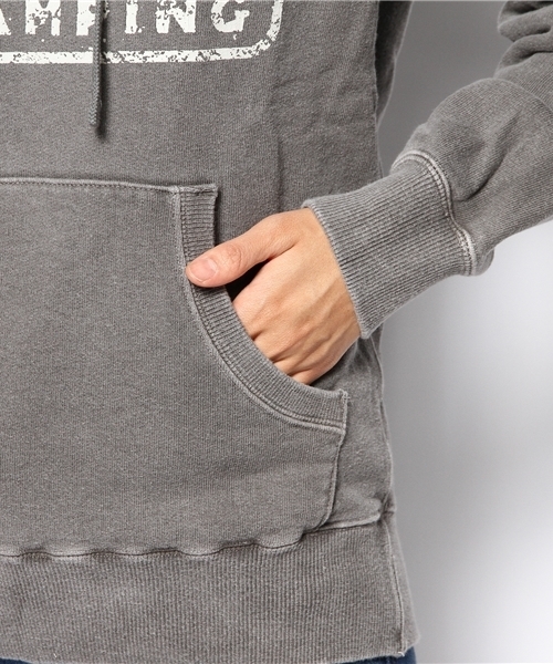 goa(ゴア)の「GO CAMPING ピグメント裏毛フードパーカー(パーカー・レディース・ブラック/ベージュ/カーキ/レッド・FREE)」の6枚目の写真