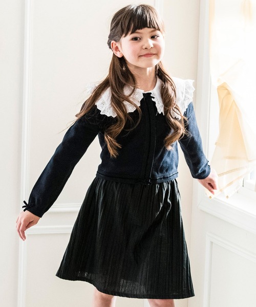 Catherine Cottage(キャサリンコテージ)の「ブラックプリーツスカート インナーパンツ付き やわらか 伸縮素材(スカート・キッズ・ブラック・S/M/L)」の8枚目の写真