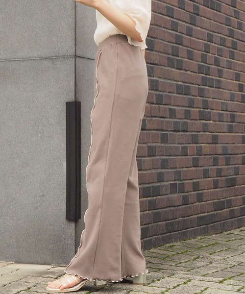 tiptop（ティップトップ）の「リブ配色メローフレアパンツ（その他パンツ・レディース・ライトグリーン/アイボリー/スミクロ/モカ/オレンジ・FREE）」の14枚目の写真