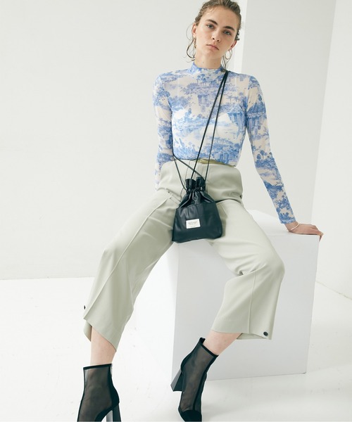 【beautifulpeople(ビューティフルピープル)】《STUDIOUS別注》2WAYレザー巾着バッグ