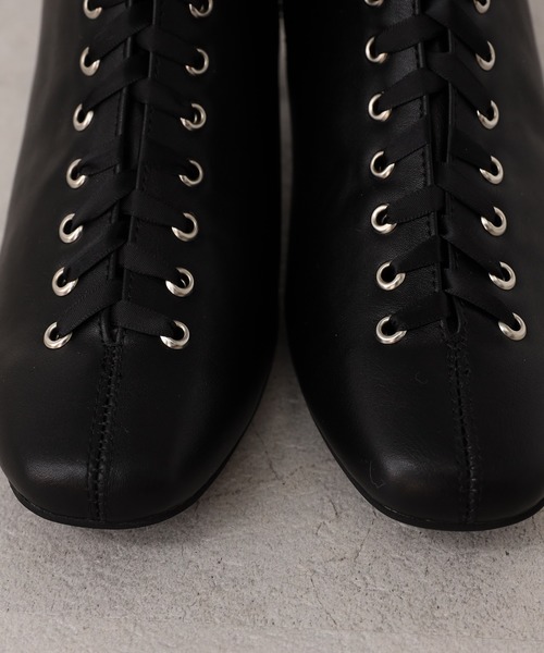one after another NICE CLAUP（ワンアフターアナザーナイスクラップ）の「レースアップブーティー（ブーツ・レディース・ブラック/ライトベージュ・SMALL/MEDIUM/LARGE）」の8枚目の写真