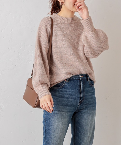 natural couture(ナチュラルクチュール)の「星空スパンコールニット(ニット/セーター・レディース・ベージュ/グレー/ブルー/ピンク・FREE)」の4枚目の写真