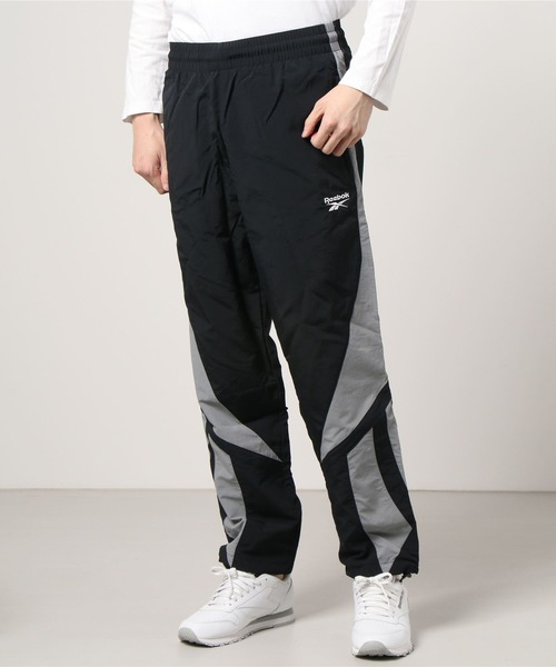 Reebok（リーボック）の「クラシックス ツイン ベクター パンツ / Classics Twin Vector Pants（その他パンツ・メンズ・ネイビー/グリーン/ブラック×グレー/ブラック×ホワイト/アイボリー・MEDIUM/XX-LARGE/LARGE/X-LARGE/SMALL/XXX-LARGE/X-SMALL）」の20枚目の写真