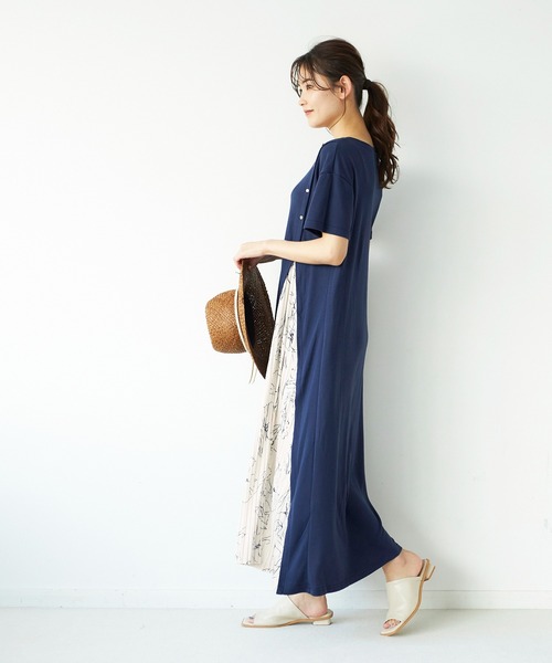 GeeRA（ジーラ）の「ボタン付スリットプリーツ切替ワンピース（ワンピース・レディース・ネイビー/モカ/ブラック/ブラック系その他・MEDIUM/X-LARGE/XX-LARGE/LARGE）」の16枚目の写真