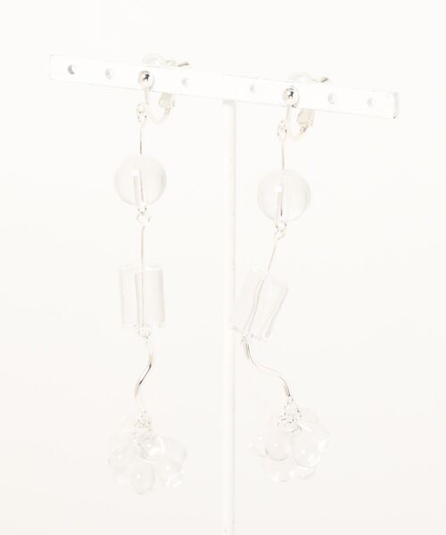 ACCOMMODE(アコモデ)の「クリアドロップイヤリング(イヤリング・レディース・A/B/C・FREE)」の7枚目の写真