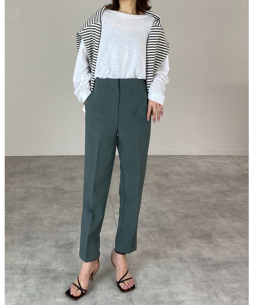 She's Closet(シーズクローゼット)の「ハイウエストセンタープレステーパードパンツ(その他パンツ・レディース・ブルー/グリーン/アイボリー/スモークピンク/ブラック・M/L)」の21枚目の写真
