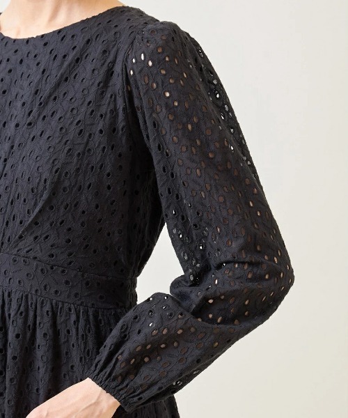 コットンレースウエストタックワンピース ワンピース ワンピース Nostalgia アンドドットノスタルジア のファッション