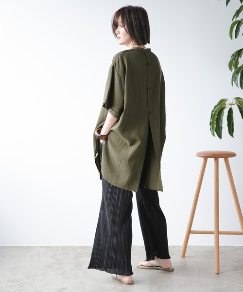 A part by（アパートバイ）の「RyLiスタンドロング半袖シャツ　947032（シャツ/ブラウス・レディース・オフホワイト/カーキ/グレー系その他4/オレンジ系その他5・FREE）」の14枚目の写真