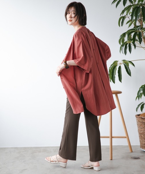 A part by（アパートバイ）の「RyLiスタンドロング半袖シャツ　947032（シャツ/ブラウス・レディース・オフホワイト/カーキ/グレー系その他4/オレンジ系その他5・FREE）」の10枚目の写真