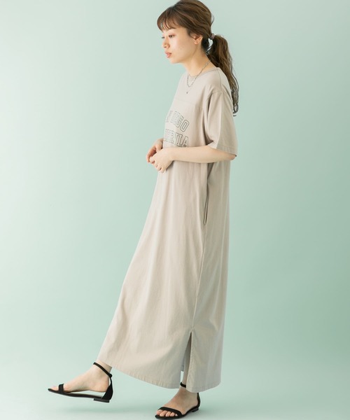 URBAN RESEARCH Sonny Label（アーバンリサーチサニーレーベル）の「『別注』Champion×Sonny Label　USAコットンロゴプリントワンピース（ワンピース・レディース・ホワイト/ブラック/ネイビー/ベージュ系その他・ONE）」の6枚目の写真