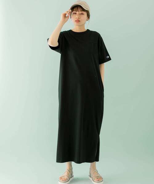 URBAN RESEARCH Sonny Label（アーバンリサーチサニーレーベル）の「『別注』Champion×Sonny Label　USAコットンロゴプリントワンピース（ワンピース・レディース・ホワイト/ブラック/ネイビー/ベージュ系その他・ONE）」の14枚目の写真