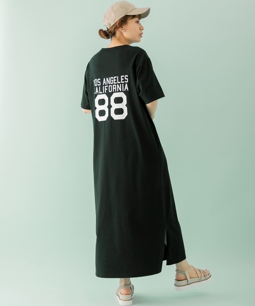 URBAN RESEARCH Sonny Label（アーバンリサーチサニーレーベル）の「『別注』Champion×Sonny Label　USAコットンロゴプリントワンピース（ワンピース・レディース・ホワイト/ブラック/ネイビー/ベージュ系その他・ONE）」の15枚目の写真