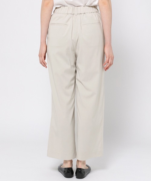GLOBAL WORK(グローバルワーク)の「ウツクシルエットDRYストレートパンツ/937205(その他パンツ・レディース・ブラック/ブラウン系その他/アイボリー/グリーン・MEDIUM/SMALL/LARGE)」の6枚目の写真