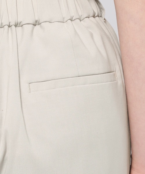 GLOBAL WORK(グローバルワーク)の「ウツクシルエットDRYストレートパンツ/937205(その他パンツ・レディース・ブラック/ブラウン系その他/アイボリー/グリーン・MEDIUM/SMALL/LARGE)」の15枚目の写真