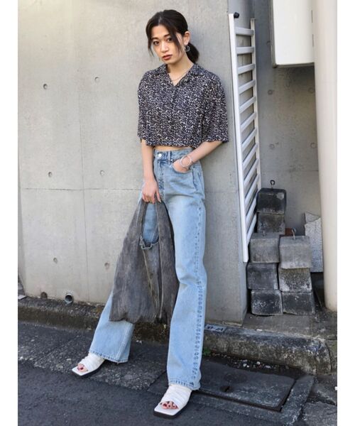 EMODA（エモダ）の「デフォメーションワイドバングル（バングル/リストバンド・レディース・シルバー/ゴールド・FREE）」の3枚目の写真