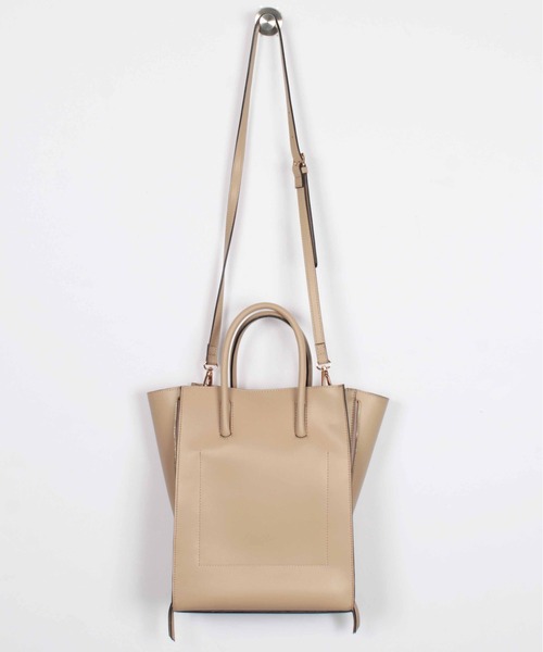 12Twelve Agenda(トゥエルブ アジェンダ)の「サイドファスナーA4トートバッグ(トートバッグ・レディース・ベージュ/チャコールグレー/ブラウン・FREE)」の13枚目の写真