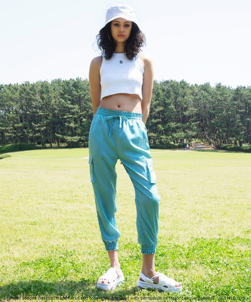 BACK TO THE FIELD（バック トゥー ザ フィールド）の「【MLB】ワンポイントロゴアメスリタンクトップ（タンクトップ・レディース・ブラック/オフホワイト/ブルー・FREE）」の5枚目の写真