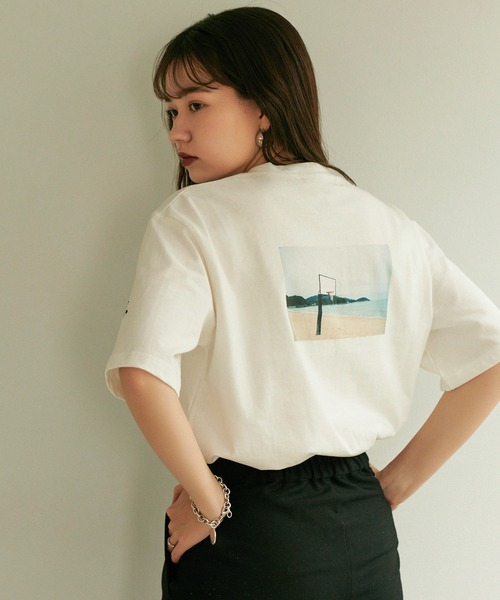 TINA：JOJUN（ティーナジョジュン）の「ユニセックスプリントＴシャツ TINA：JOJUN（Tシャツ/カットソー・レディース・ホワイト系その他/ホワイト系その他2・M）」の2枚目の写真