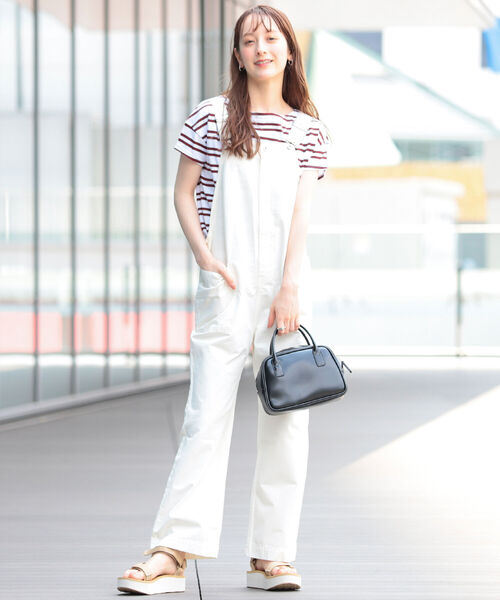 Ray BEAMS（レイビームス）の「Ray BEAMS / パッチ ポケット オーバーオール▲（サロペット/オーバーオール・レディース・ホワイト/ブラック・1/0）」の3枚目の写真